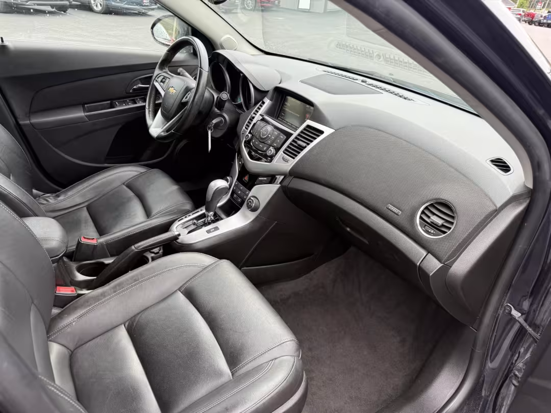 2015 Chevrolet Cruze - 1G1PE5SB7F7284148 - Image #25