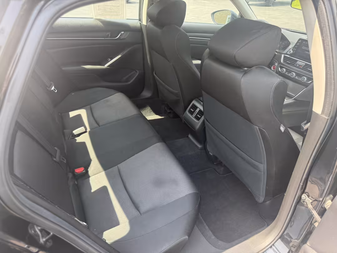 2019 Honda Accord - 1HGCV1F48KA111909 - Image #14