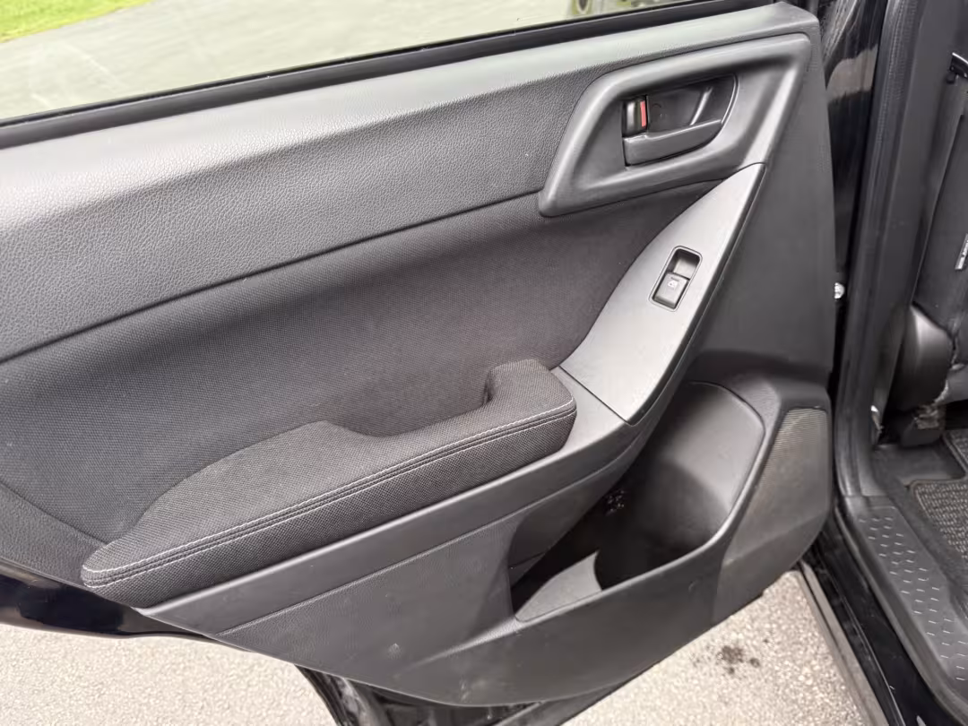 2015 Subaru Forester - JF2SJADC9FH447132 - Image #27